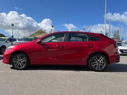 2024 Kia
                Cerato Sport
