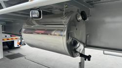 2025 Krueger 34P Straight Curtain Sider B Double White