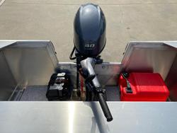 2025 QUINTREX 420 Busta