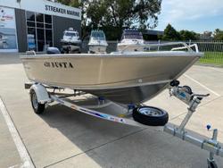 2025 QUINTREX 420 Busta