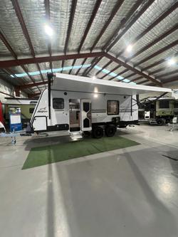 2024 JAYCO
                SILVERLINE 21.65-3.OB.SL-MY24