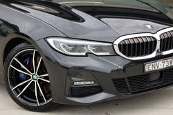 2021 BMW 3 30i M SPORT