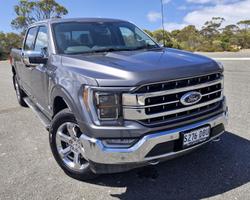 2024 Ford
                F-150 Lariat