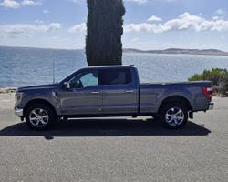 2024 Ford
                F-150 Lariat