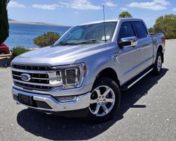 2024 Ford
                F-150 Lariat