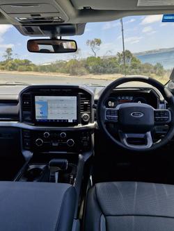 2024 Ford
                F-150 Lariat