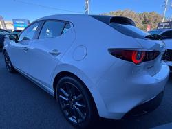 2024 Mazda
                3 G20 Evolve