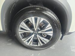 2023 Nissan
X-TRAIL ST-L e-POWER