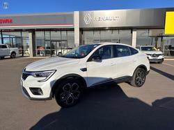 2022 Renault
                Arkana Intens