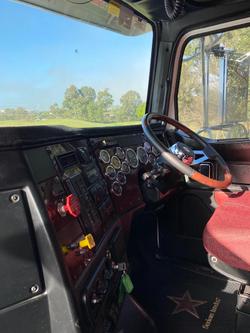 2016 Western Star 5800 Series 5864 White