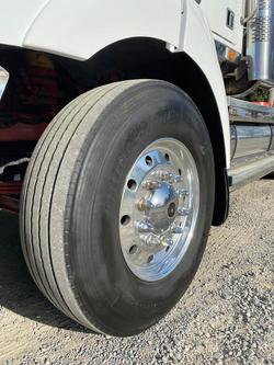 2016 Western Star 5800 Series 5864 White