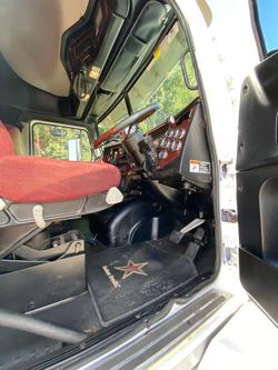 2016 Western Star 5800 Series 5864 White