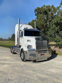 2016 Western Star 5800 Series 5864 White