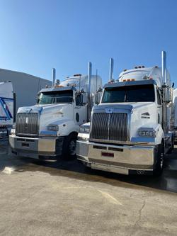 2016 Western Star 5800 Series 5864 White