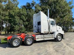 2016 Western Star 5800 Series 5864 White