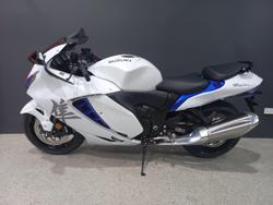 2024 Suzuki Hayabusa (GSX1300R) Hayabusa White