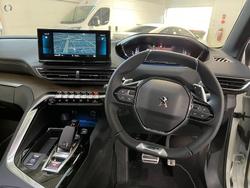 2023 Peugeot 5008 GT Sport P87 MY23 Pearl White