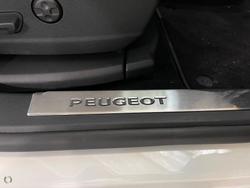 2023 Peugeot 5008 GT Sport P87 MY23 Pearl White