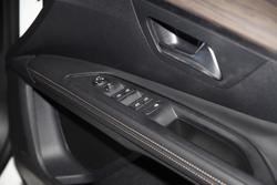 2023 Peugeot 5008 GT Sport P87 MY23 Pearl White