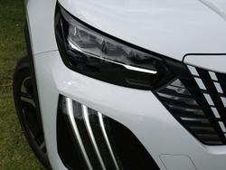 2023 Peugeot 2008 GT P24 MY24 Okenite White