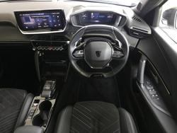 2023 Peugeot
                2008 GT