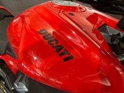 2024 Ducati Diavel V4 Diavel Red