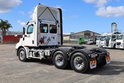 2024 Freightliner Cascadia 116 Day Cab Prime Mover White