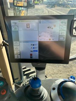 2019 Challenger Mt743