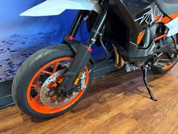 2024 Ktm 890 SM-T Black