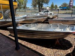 2025 Stacer 399S Proline