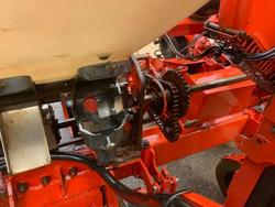 2010 Kuhn Maxima 2 Orange