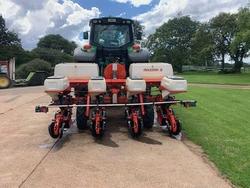 2010 Kuhn Maxima 2 Orange