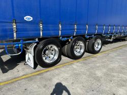 2021 Maxitrans
                St3 34 Pallet Drop Deck Mezzanine R/T 