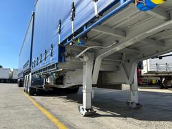 2021 Maxitrans St3 34 Pallet Drop Deck Mezzanine R/T