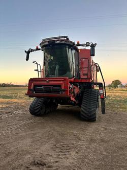 2020 CASE IH 8250 Suspended Tracks