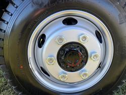 2025 Isuzu N Series NPS 75/45-155 White