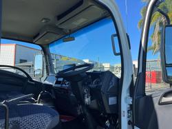 2025 Isuzu N Series NPS 75/45-155 White
