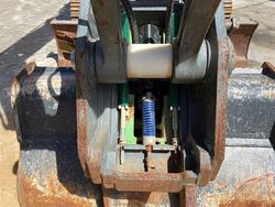 2021 Liebherr R 914 YELLOW