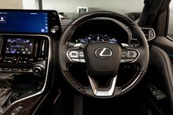 2025 Lexus LX500d Luxury 3.3L T Diesel Automatic Wagon