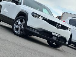 2022 MAZDA
MX-30 G20E EVOLVE MHEV