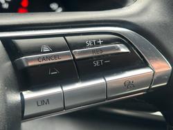 2022 MAZDA
MX-30 G20E EVOLVE MHEV