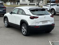 2022 MAZDA
MX-30 G20E EVOLVE MHEV