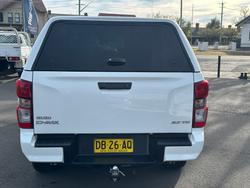 2021 ISUZU
D-MAX SX (4x4)