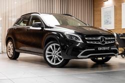 2019 MERCEDES-BENZ GLA 180