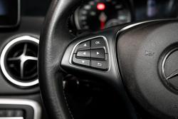 2019 MERCEDES-BENZ GLA 180