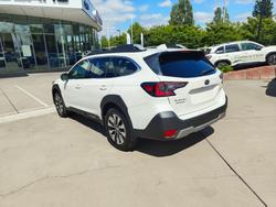 2025 Subaru Outback AWD Touring