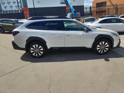 2025 Subaru Outback AWD Touring