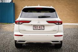 2024 MITSUBISHI OUTLANDER ASPIRE 7 SEAT (2WD)