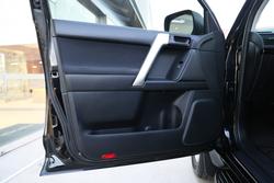 2022 TOYOTA
LANDCRUISER PRADO GXL