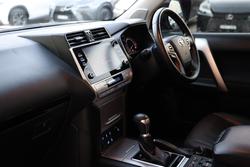 2022 TOYOTA
LANDCRUISER PRADO GXL